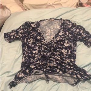 I have not worn this once it has pretty patterns